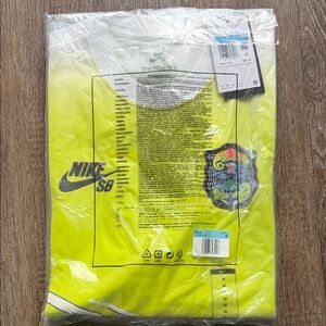 Nike SB Neon Yellow Tee/Long sleeve